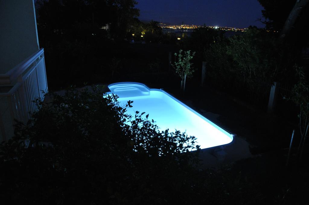 Kaštela Villa Flora מראה חיצוני תמונה